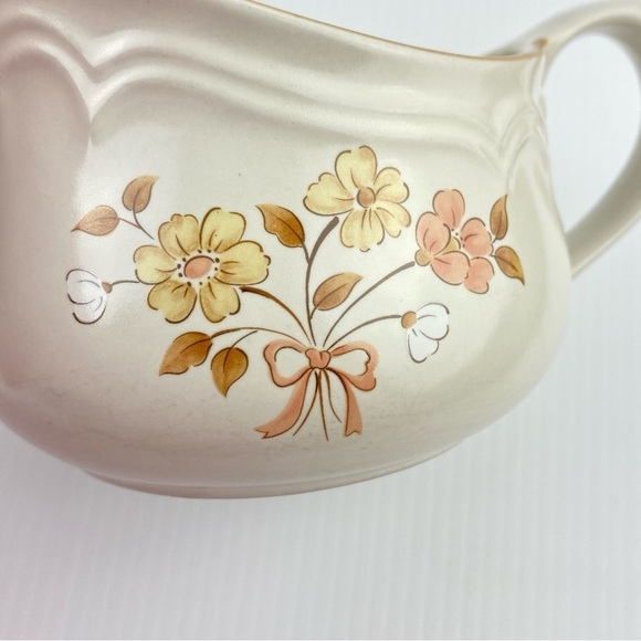 Vintage Cordella Stoneware Vegetable Dish and Gravy Boat Burnet Pattern - Picture 2 of 13